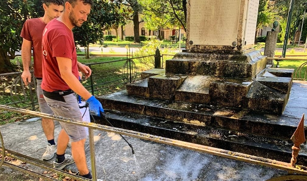 Un'immagine generica segnaposto con angoli arrotondati in una figura.